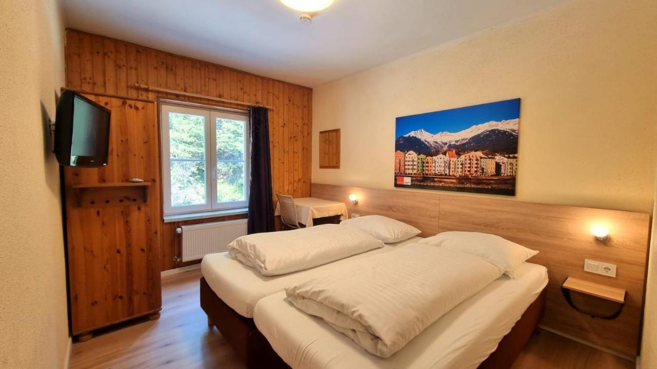 Gasthof Rose Gries am Brenner Exterior foto